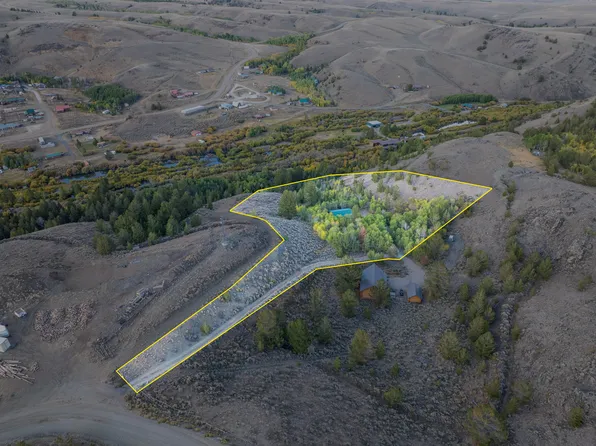 36 Three Forks Rd, Atlantic City, WY 82520