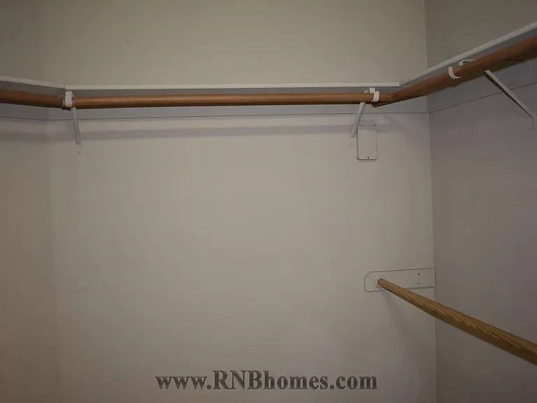 2103 Ferry Cir — Photo 16
