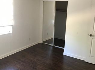 927 S Bronson Ave, Los Angeles, CA 90019