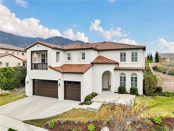 3rd image of 12680 Encino Ct