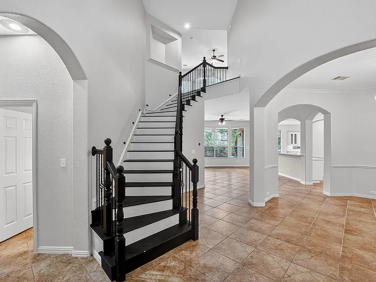 4004 Buckhaven Cv — Photo 38
