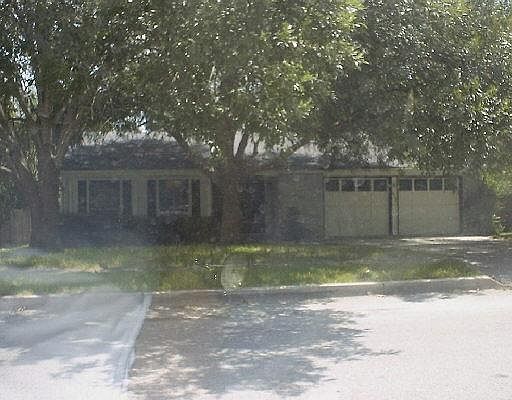 1st image of 6418 ROBIN FOREST DR