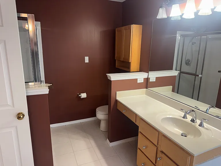1494 Wethersfield Dr — Photo 6