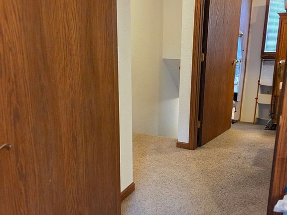 3rd image of 573 James Dr
