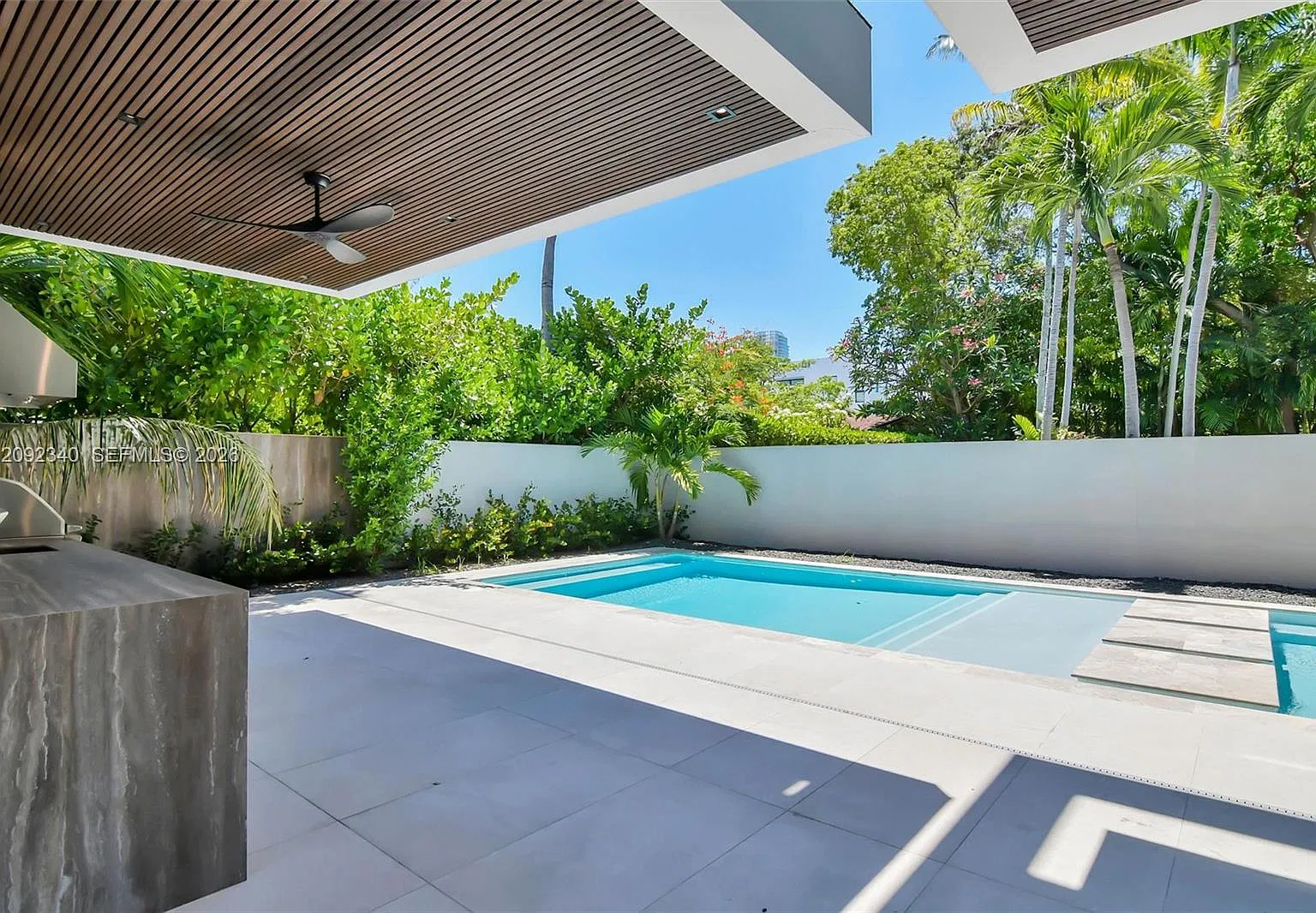 Brickell Estates — Photo 4