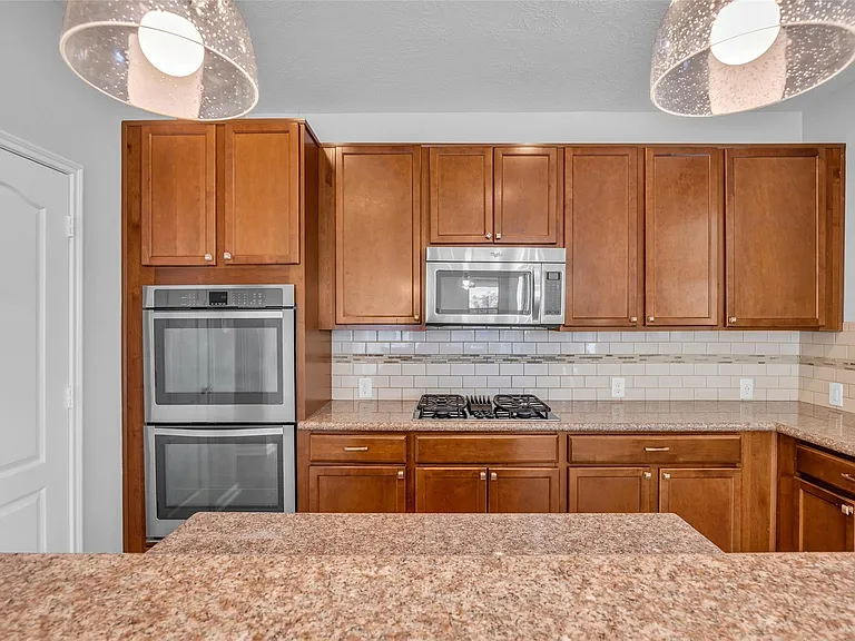 29488 Salem Fields Dr — Photo 25
