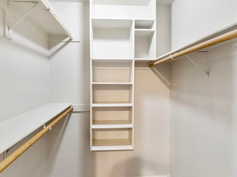 58 W Melody Dr — Photo 17