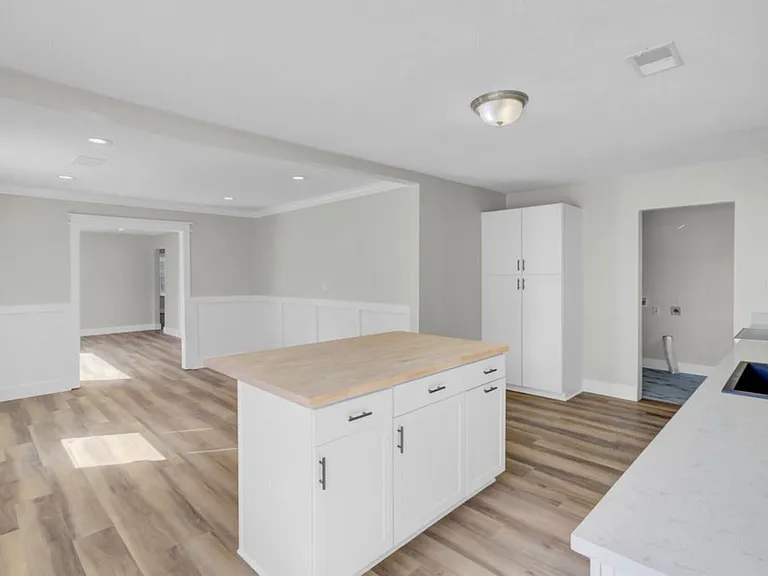 235 Mary Scott Dr — Photo 9