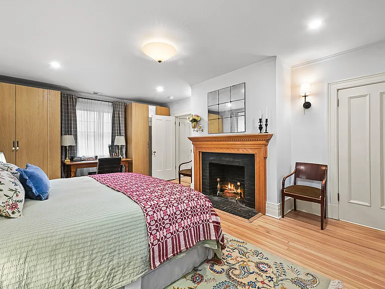 11 Maple Ave — Photo 33