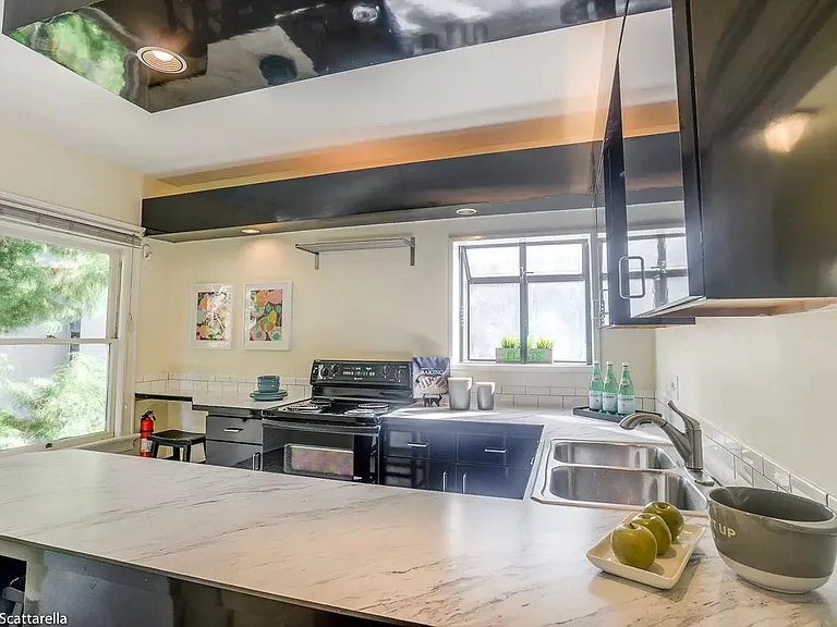 1820 NE 13th Ave #B — Photo 14