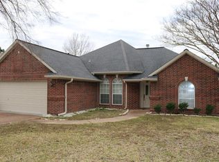 3406 Regal Row, College Station, TX 77845