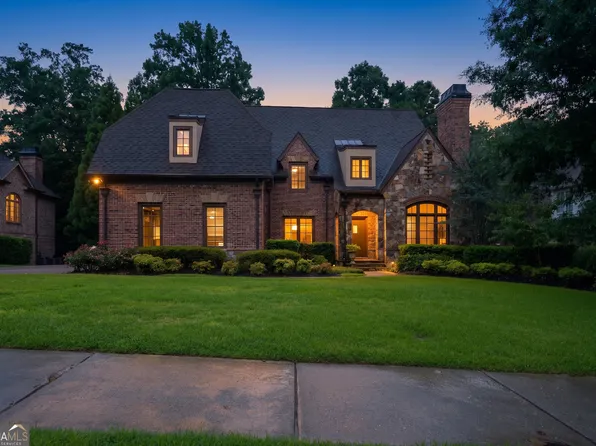 840 Camden Park Ct NE, Atlanta, GA 30342