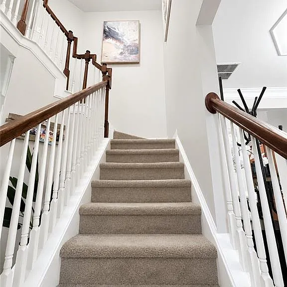1325 Little Hampton Dr — Photo 10