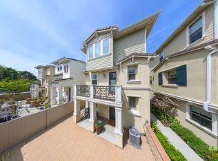 2154 Harmony Way, Costa Mesa, CA 92627