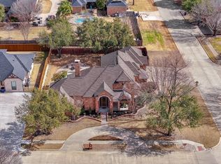 2700 Troon Rd, Ennis, TX 75119