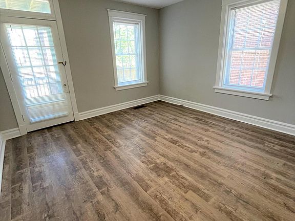 2nd image of 5025 Bancroft Ave #1F