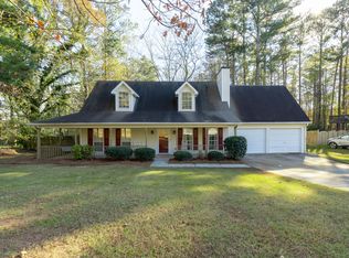 450 Bone Cir, Dallas, GA 30132