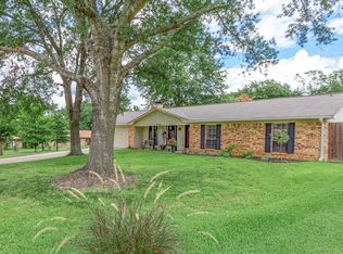 406 Ferguson Rd, Palestine, TX 75803