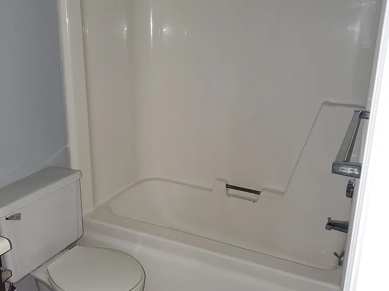 4431 Torrance Dr NW — Photo 10