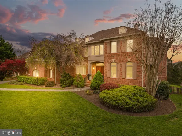 20562 Wildbrook Ct, Ashburn, VA 20147