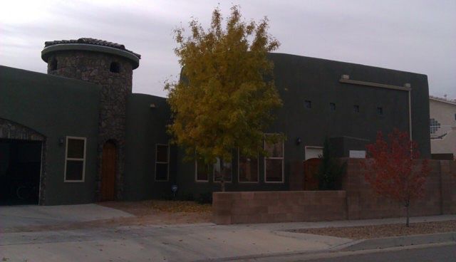 1st image of 4640 Arlington Ave NW