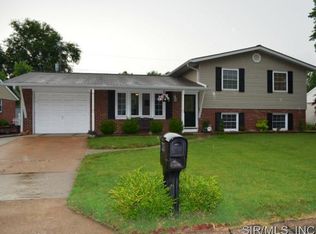 209 Mimosa Ave, Swansea, IL