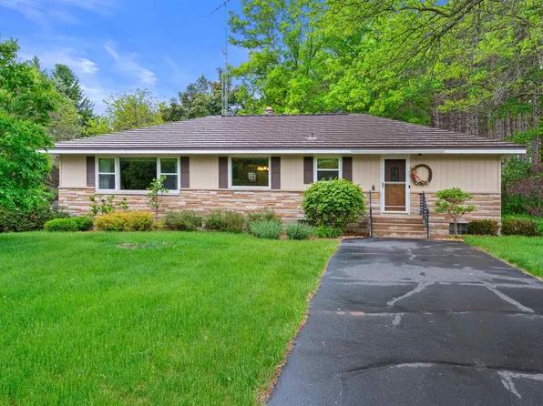 3594 SUNSET DRIVE NORTH, Stevens Point, WI 54482