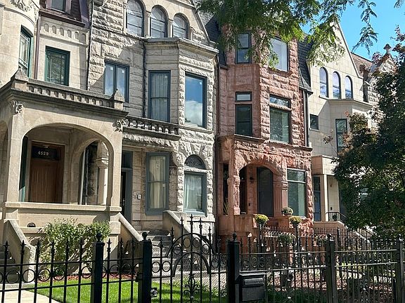 3rd image of 4531 S Greenwood Ave