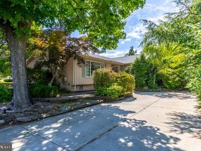 247 W Mercer Ave, Sewell, NJ, 08080