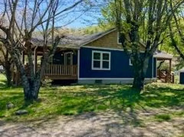 94 Spalding Rd, Sylva, NC 28779