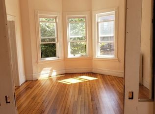 3436 30th St APT 2, Astoria, NY 11106