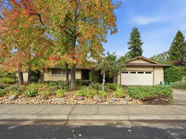 1709 Michael Way, Calistoga, CA 94515