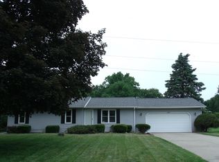 23889 Mira Ct, Elkhart, IN 46516