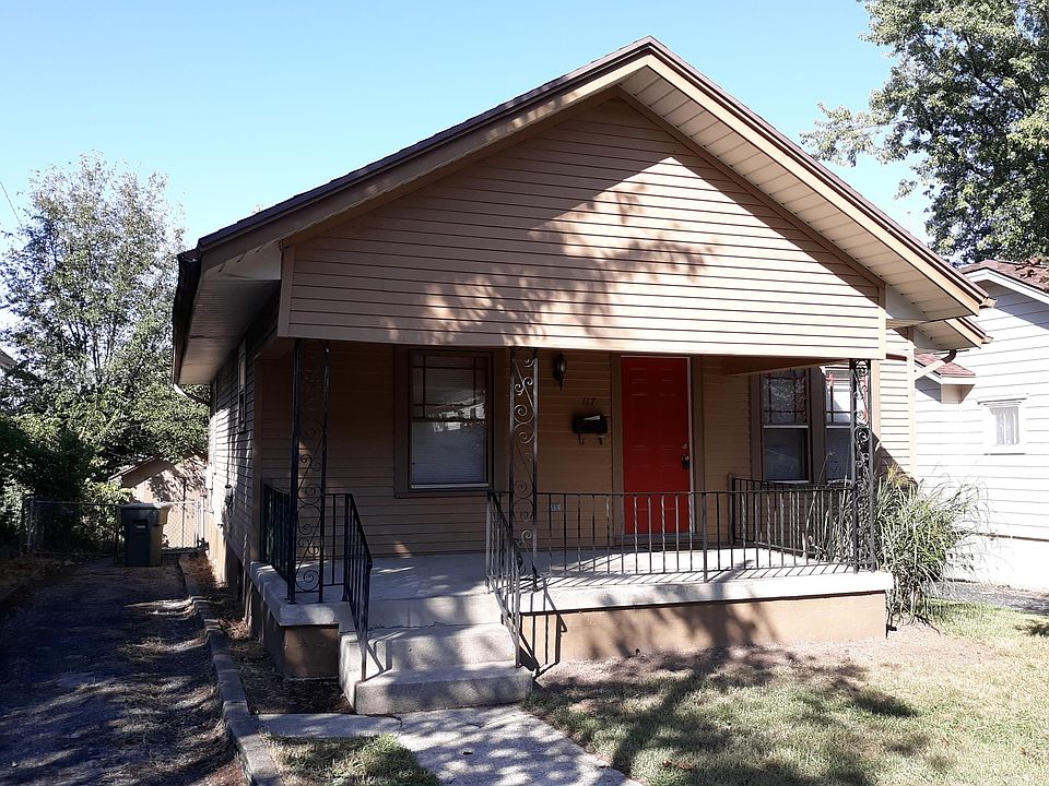 1st image of 117 N Quentin Ave