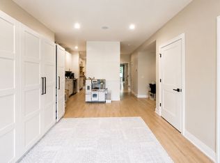 (Undisclosed Address), Chicago, IL 60613