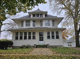 650 Haskell St, Akron, IA 51001
