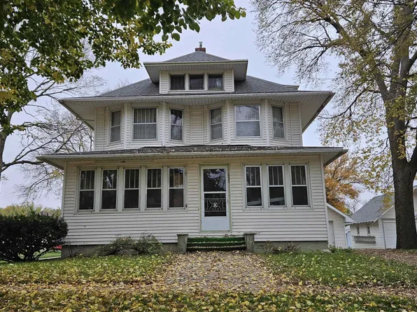 650 Haskell St, Akron, IA 51001