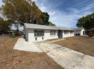 307 Essex Dr, Fort Pierce, FL 34946