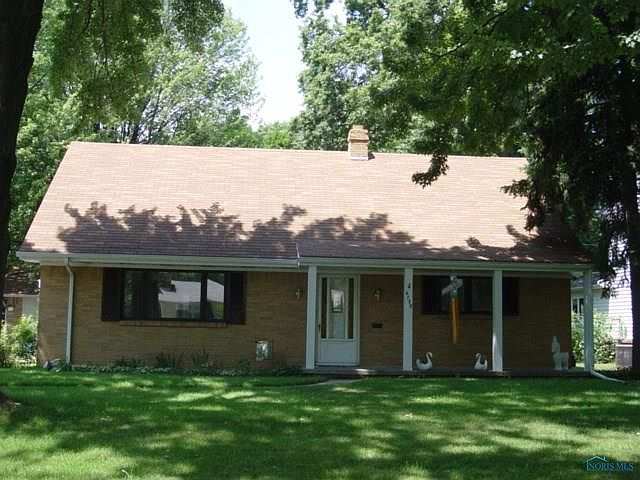 2nd image of 4739 Bowser Dr
