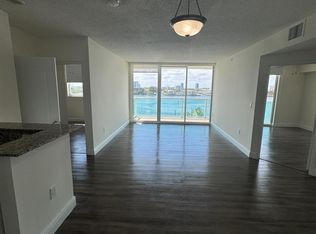 17000 N Bay Rd #612, North Miami Beach, FL 33160