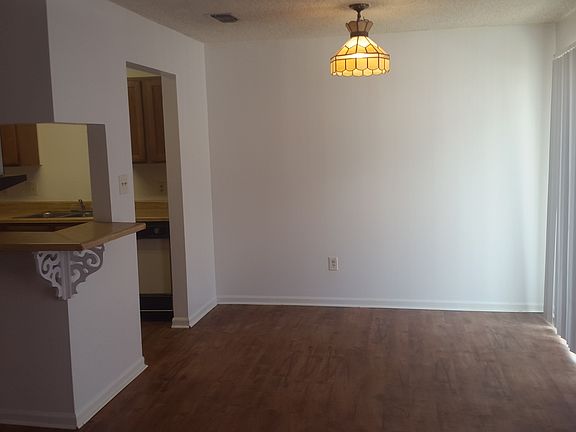 3rd image of 210 W Austin St APT 201