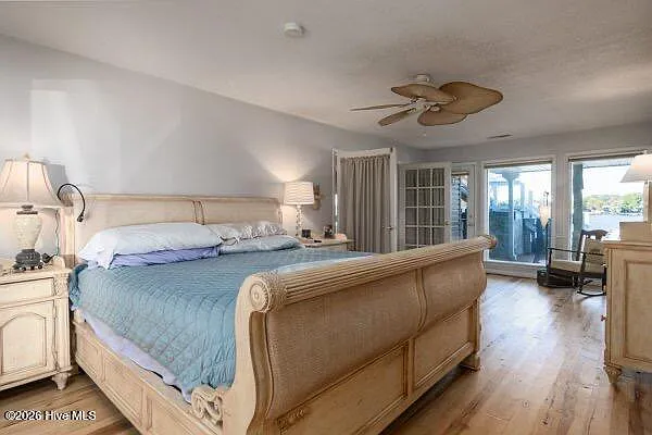 810 Madam Moores Ln #A — Photo 37