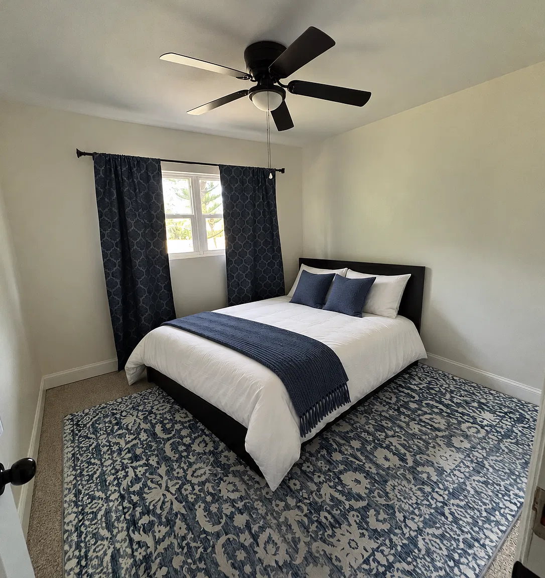 3612 W Leila Ave — Photo 2