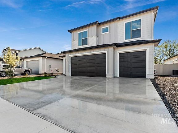 3rd image of 4223 Tropic Way