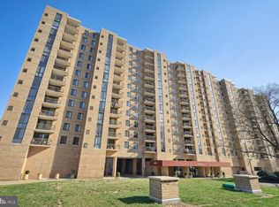 4500 S Four Mile Run Dr APT 121, Arlington, VA 22204