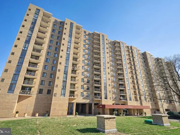 4500 S Four Mile Run Dr APT 121, Arlington, VA 22204