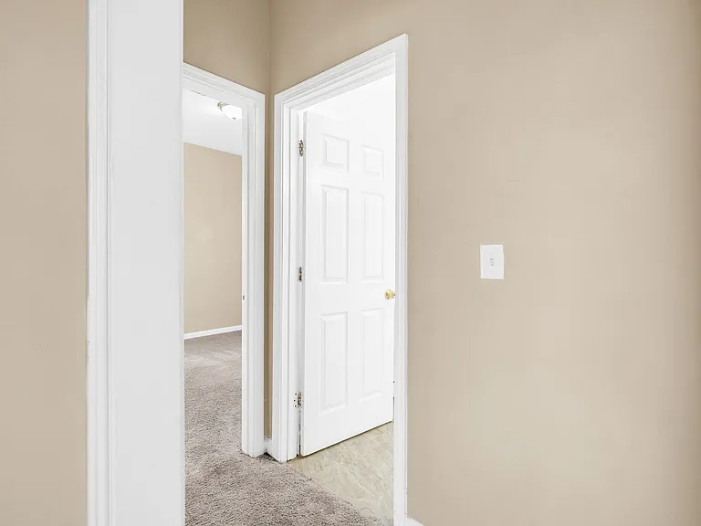 6423 Hazlett St — Photo 6