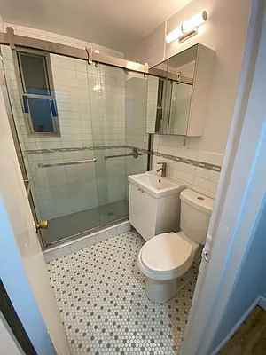 Rented by Performing Assets Corp | media 15