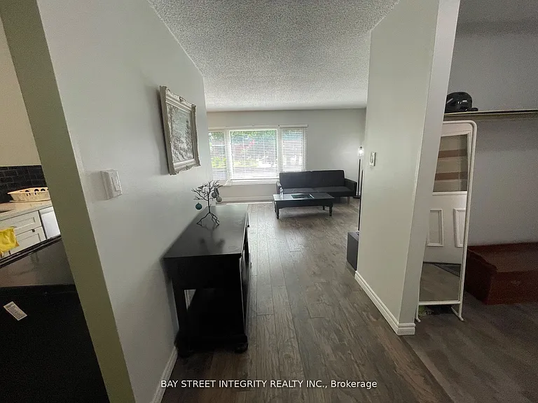 56 Stanbridge Ct — Photo 12