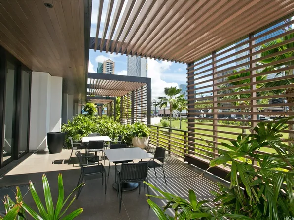 828 Auahi St Unit 1305, Honolulu, HI 96813
